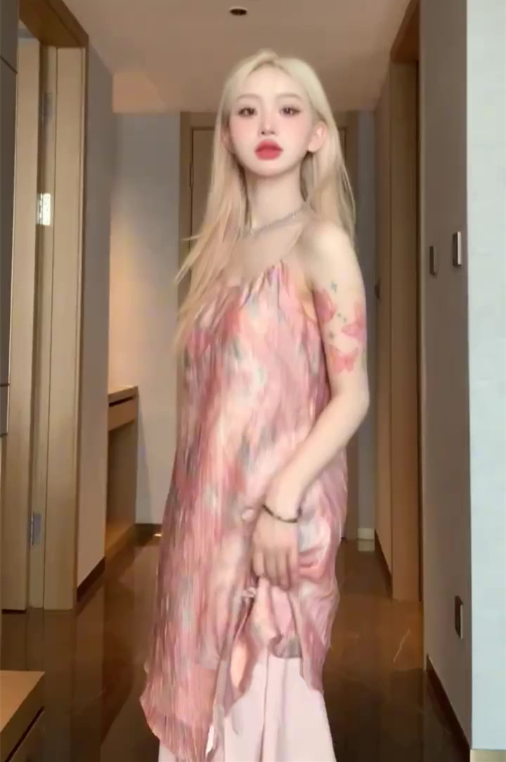 2023 Summer Women's Thin Persimmon Powder Two-Piece Set - Sweet Printed Camisole & Casual Half Skirt - Y2K Petite Style