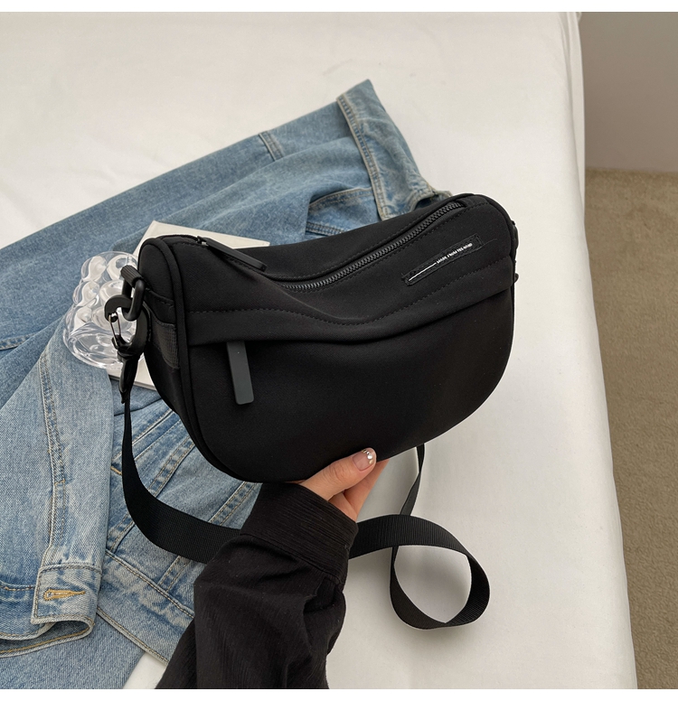 2025 Autumn Canvas Small Crossbody Bag for Women - Korean Style Casual Shoulder Pillow Bag, Versatile Fashion Accessory
