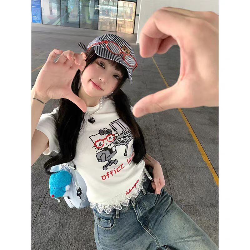 American Retro Parody Hello Kitty Shoulder-Baring Short Sleeve Women's Top - Slim Fit Stylish Summer Shirt 2025