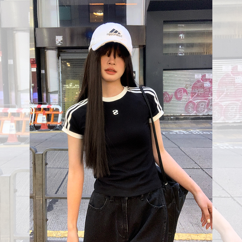 American Retro Three-Stripe Shoulder Short Sleeve T-Shirt for Women - Summer Slim Fit Sexy Top, Y2K Style