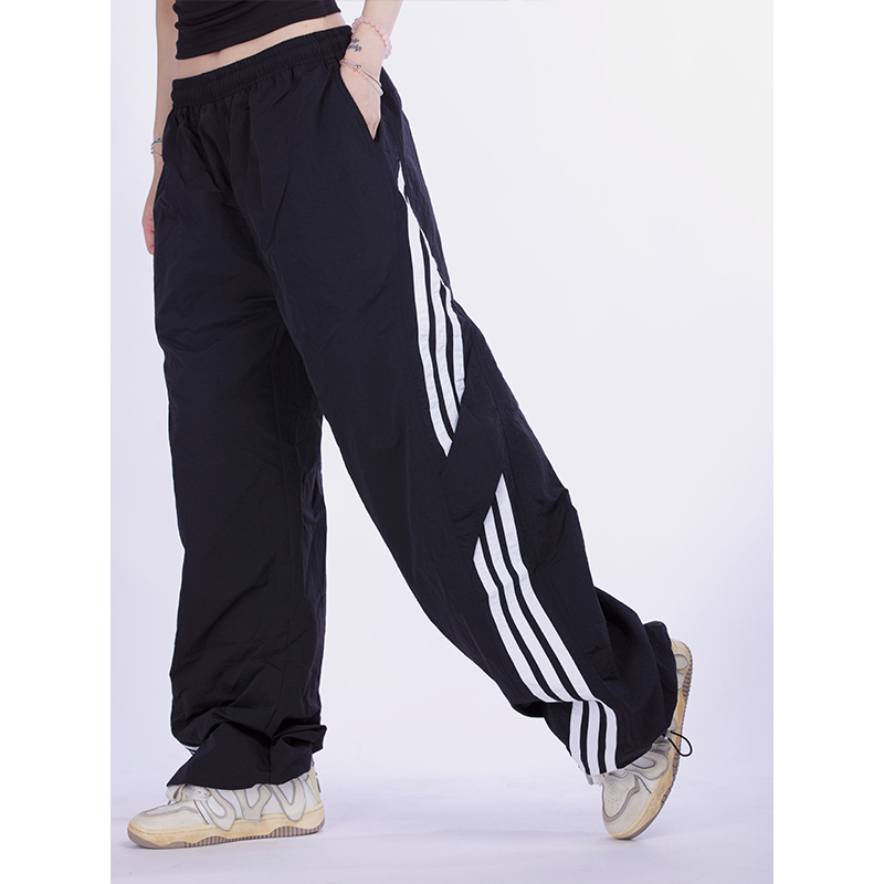 American Retro Three-Stripe Wide-Leg Cargo Sweatpants - Loose Fit Casual Sports Pants for a Stylish Y2K Look