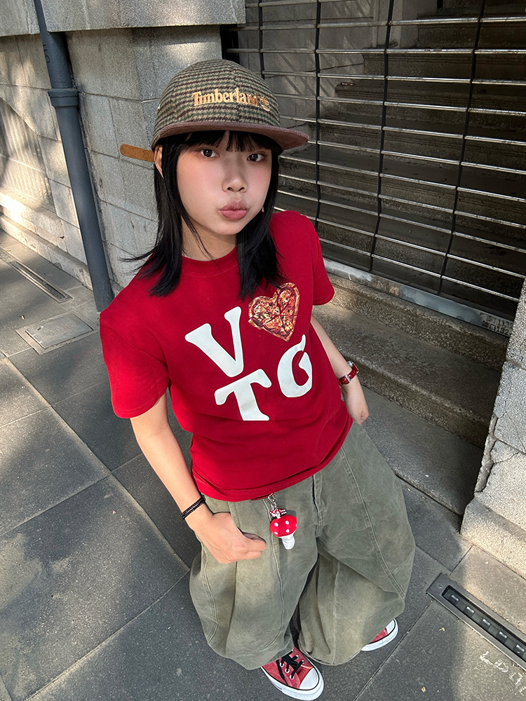 American Vintage Heart Letter Print Short Sleeve T-Shirt for Men and Women - Casual Loose Fit, 2025 Spring/Summer Style