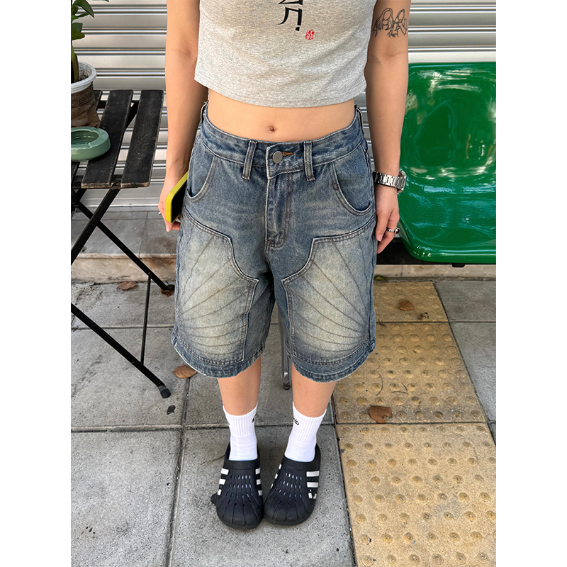 American Vintage Washed Denim Shorts for Men & Women - Retro Straight Cut Loose Five-Point Half Pants