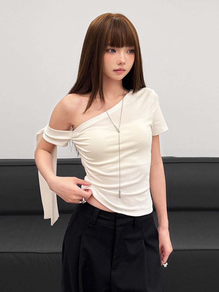 Asymmetrical Off-Shoulder Short Sleeve T-Shirt for Women - Eccentric Korean Style Hot Girl Design, Versatile Slim Fit Irregular Top