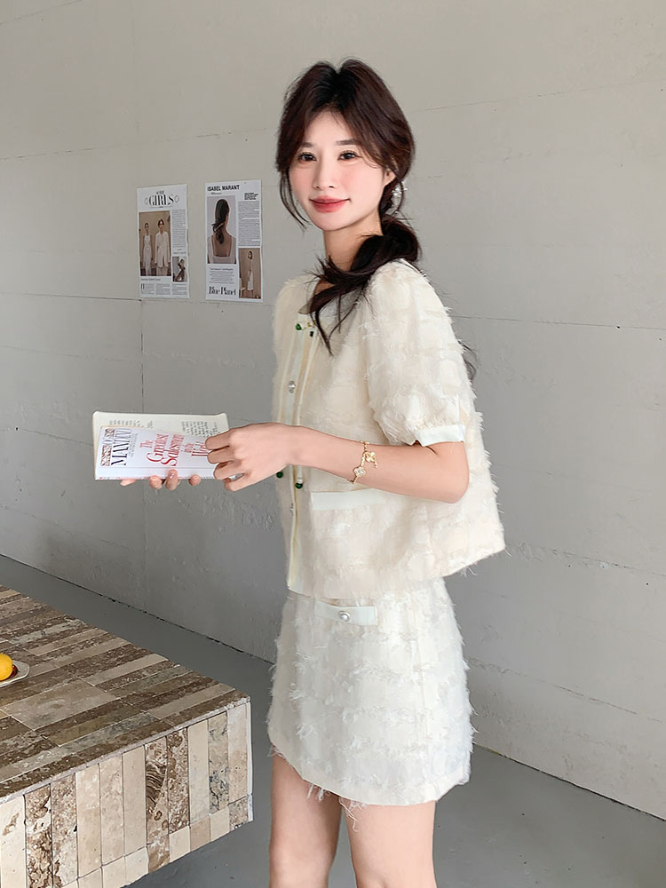 Beige High-End Tassel Two-Piece Dress Set for Women - Short Sleeve Top & Skirt for Summer 2025, Perfect for Petite Sizes