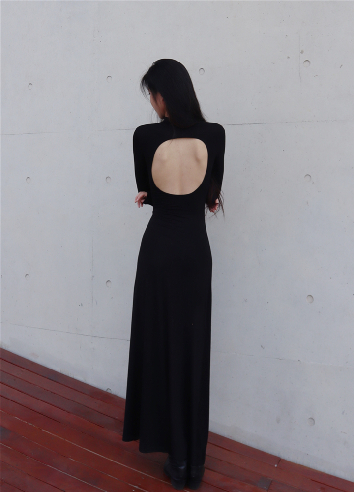 Black High-Neck Backless Dress for Women - Autumn Sexy Slim-Fit Waist-Cinching Long Skirt - Perfect for 90s Y2K Style