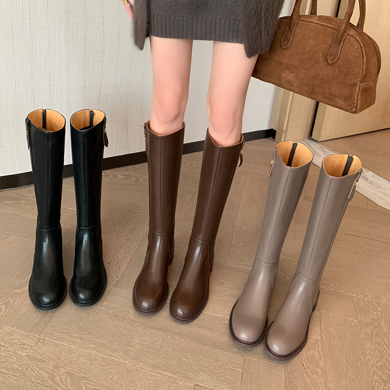 Chunky-Heeled Round-Toe Genuine Leather Riding Boots with Metal Buckle - Women's High Slim Long Boots for Autumn/Winter 2024