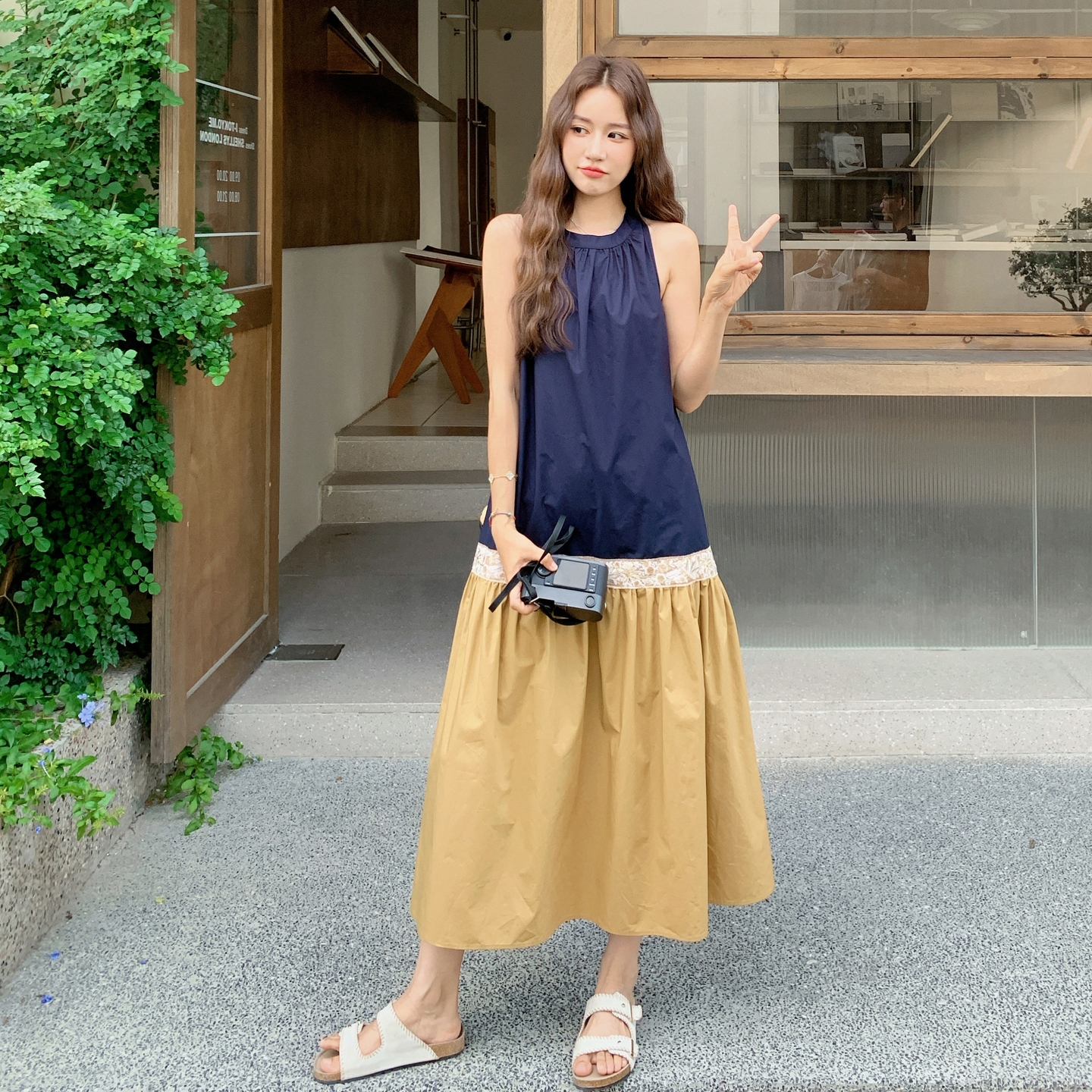 Color-Block Spliced Sleeveless Dress for Women - Trendy French Design Summer 2025 Vest Dress with Youthful Vibe