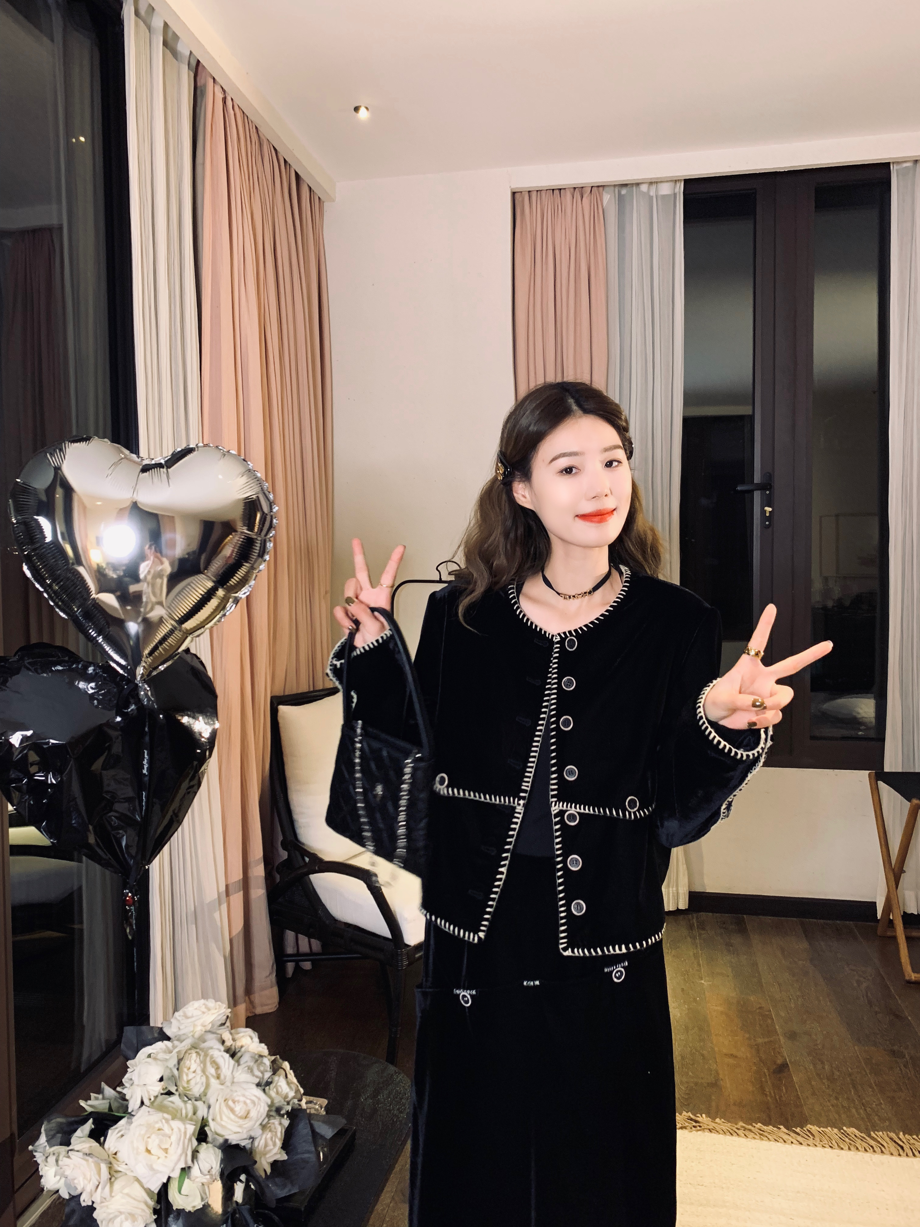 Color-Block Velvet Jacket and Skirt Set for Women - Y2K Inspired Fashion Ensemble
