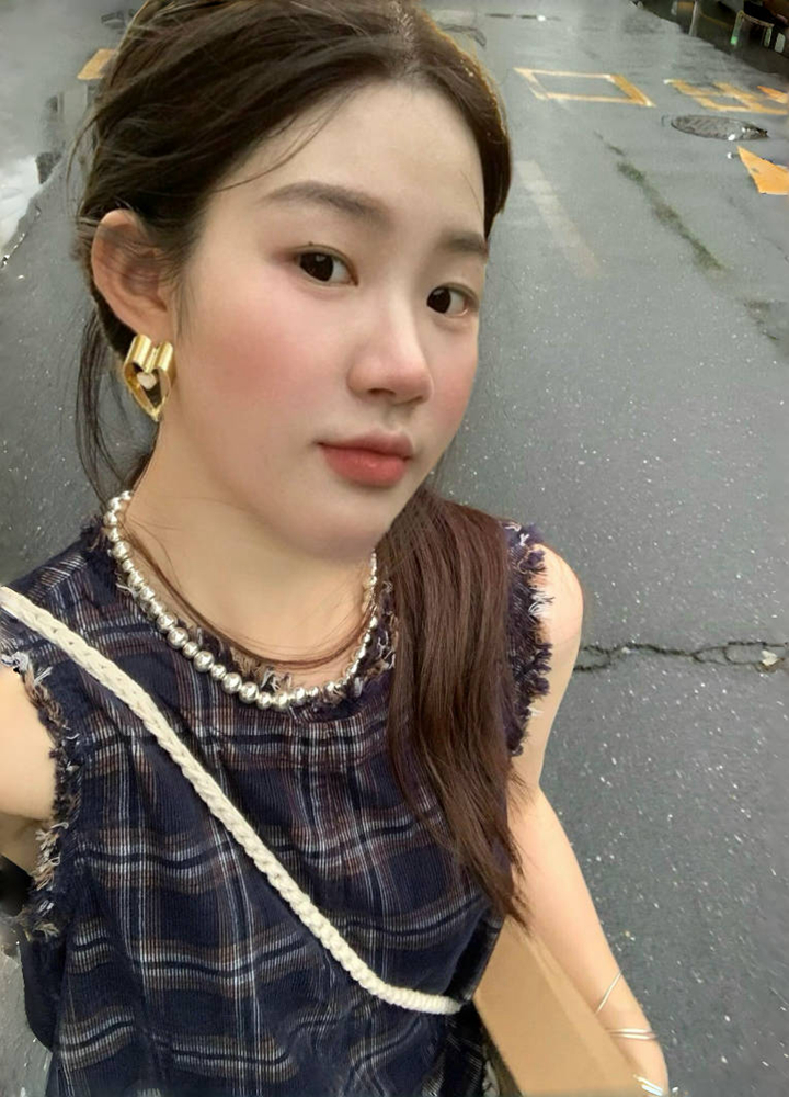 Color-Blocked Plaid Tassel Vest for Women, Vintage Summer Sleeveless Top with Back Tie, Trendy Niche Design