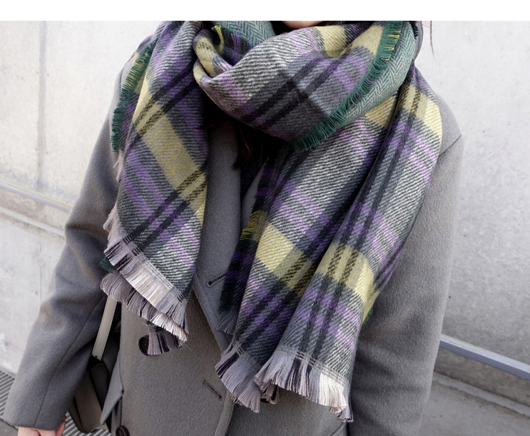 Colorful Tassel Scarf in Beautiful Pattern - Korean Style Fashion Accessory