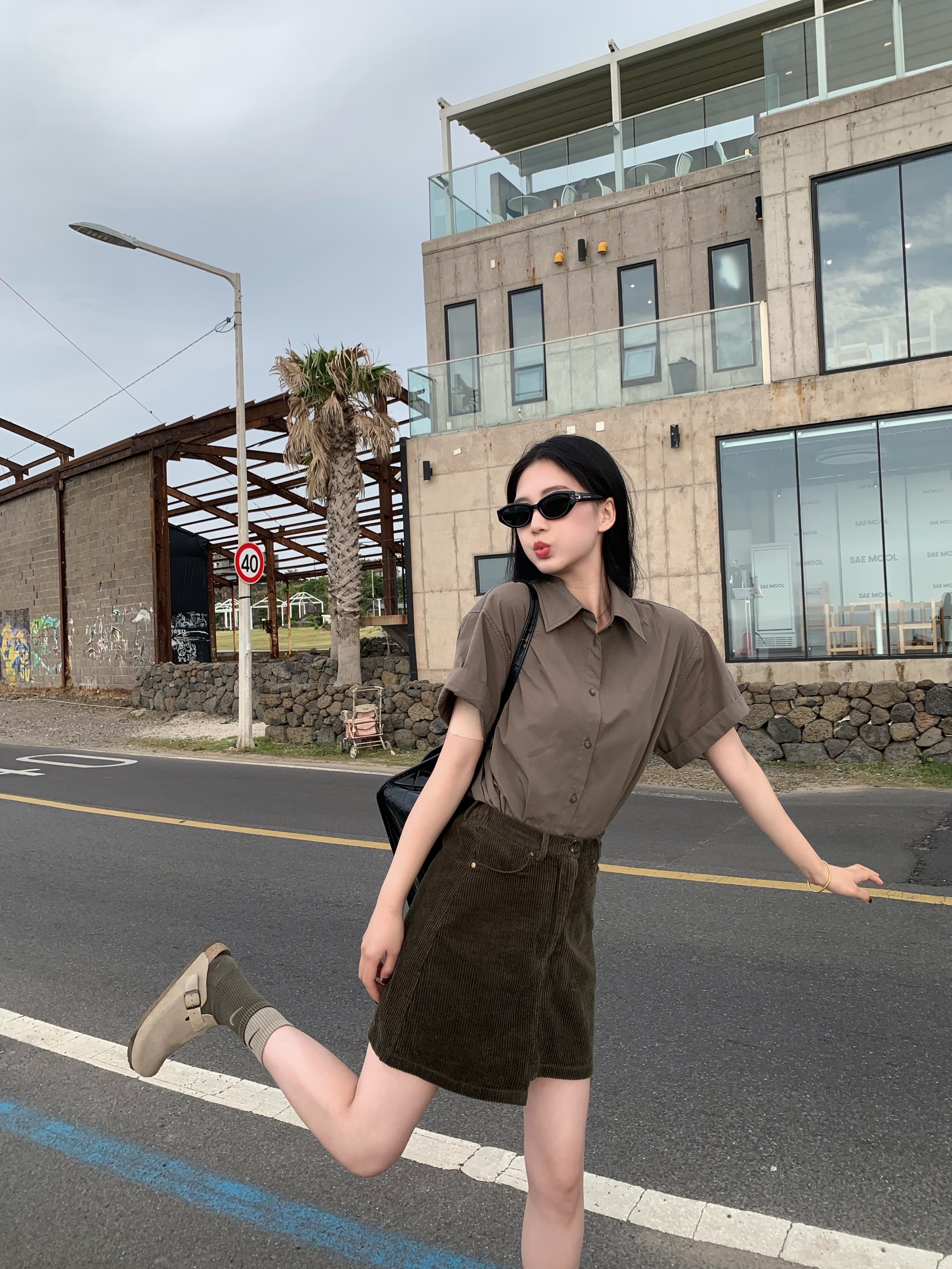 Dainty Vintage One-Button Corduroy Skirt for Women - Trendy Anti-Exposure Design, Perfect for 90s and Y2K Style Outfits
