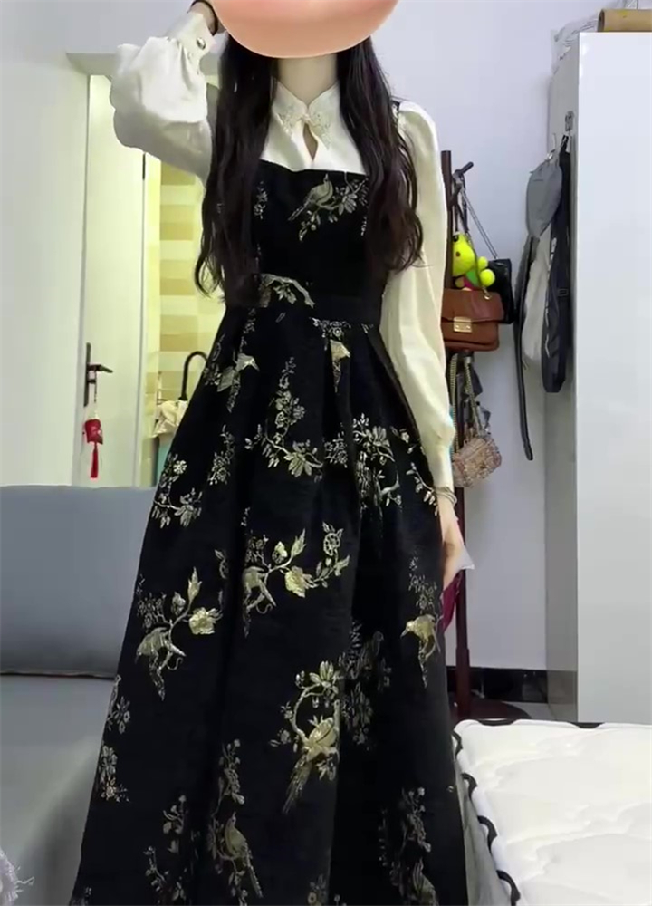 Elegant Black Faux Two-Piece Dress for Women, Chinese-Style, Autumn Winter 2023, High-End Quality, Slimming Long Dress
