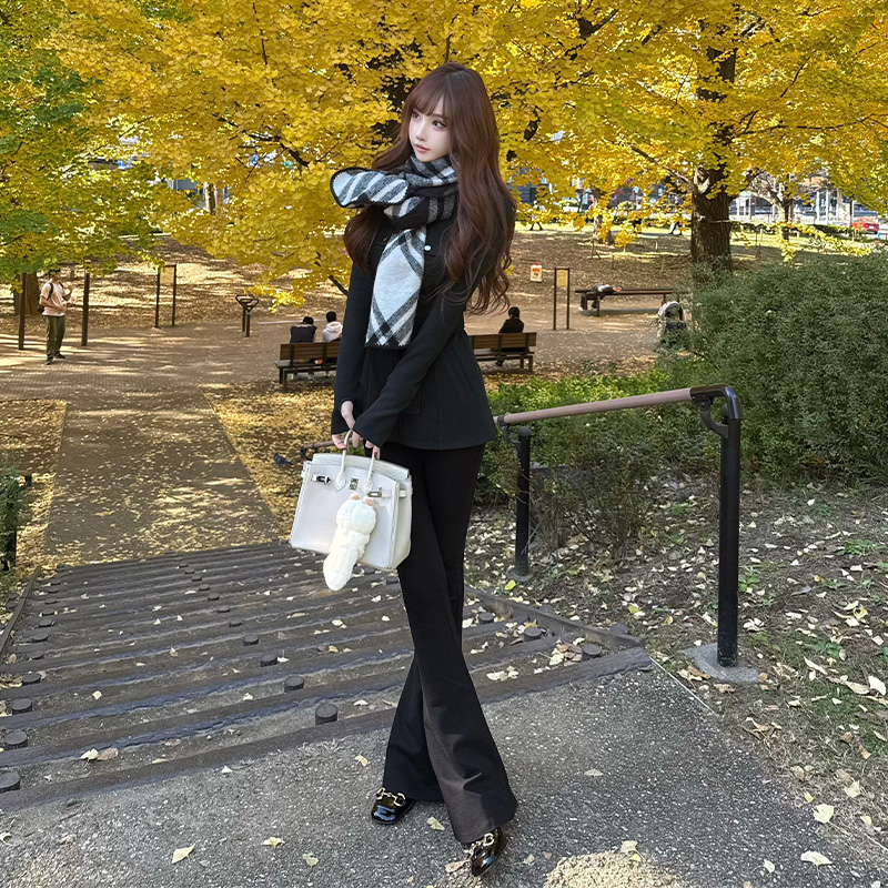 Elegant Hepburn Style Spring Woolen Coat for Women - Slim Fit High-End Socialite Fashion, Perfect for Seasonal Chic
