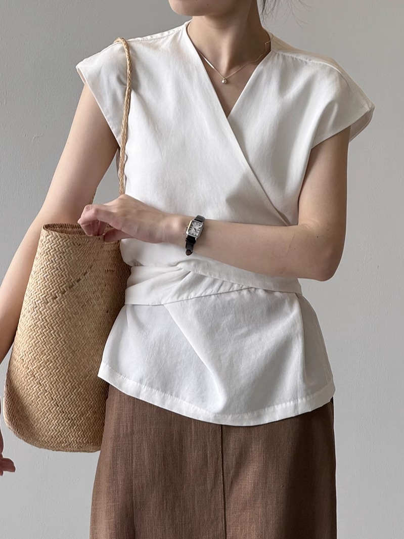 French-Style Tencel Linen V-Neck Shirt for Women - Summer 2025 Tie Waist Blouse with Slimming Flutter Sleeves