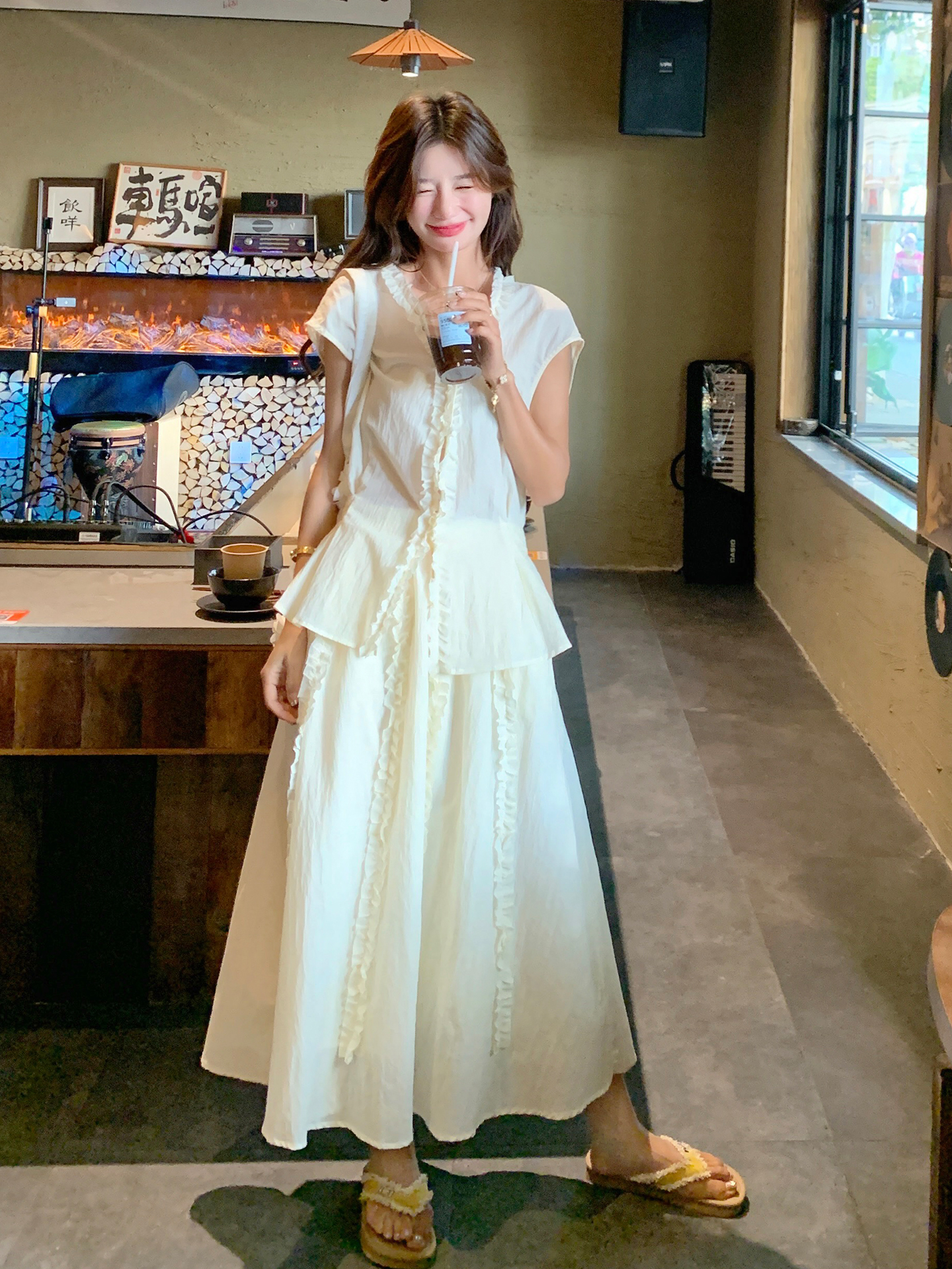 French-Style Wood Ear Edge Two-Piece Skirt Set for Women - Elegant V-Neck Top & Half Skirt - Summer 2025 Fashion