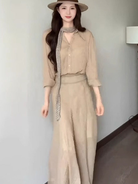 French Vintage Summer 2025 Women's Two-Piece Set, Loose Long Sleeve Shirt & High-Waisted A-Line Skirt, Trendy Chic Style