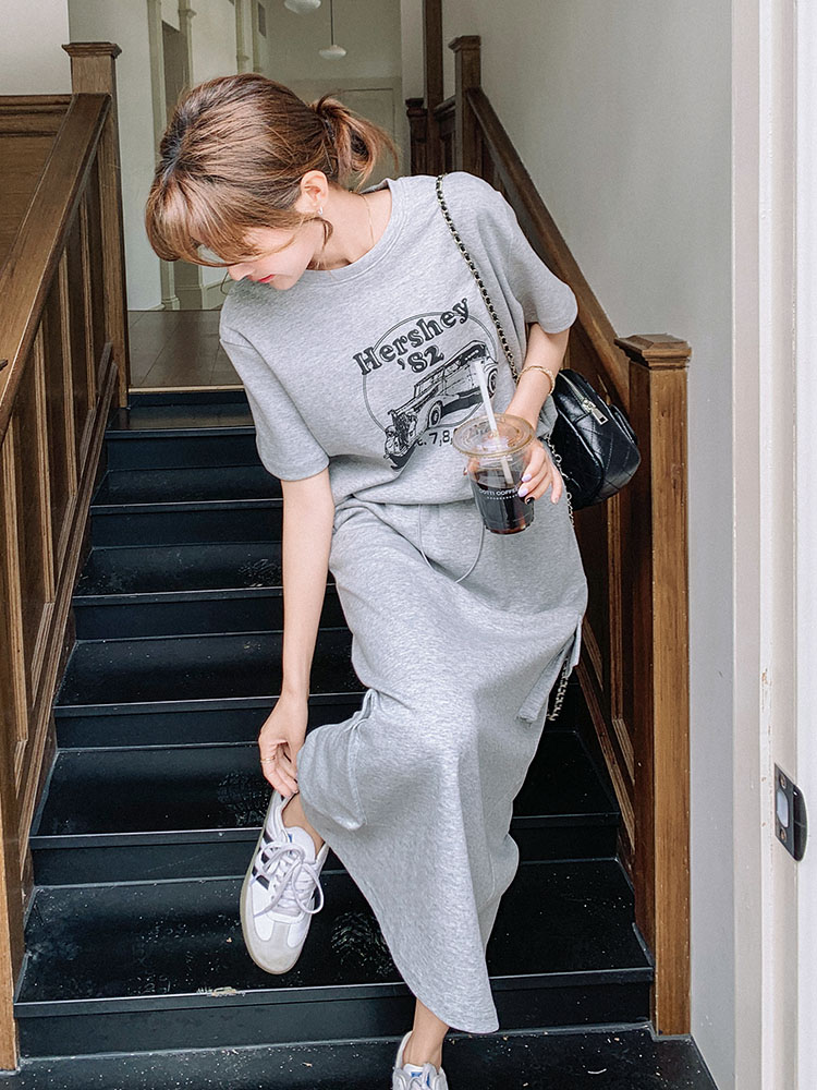 Gray Printed T-Shirt and Skirt Set for Women - 2025 Summer American Sports Style, Petite Sizes, Casual Two-Piece Outfit