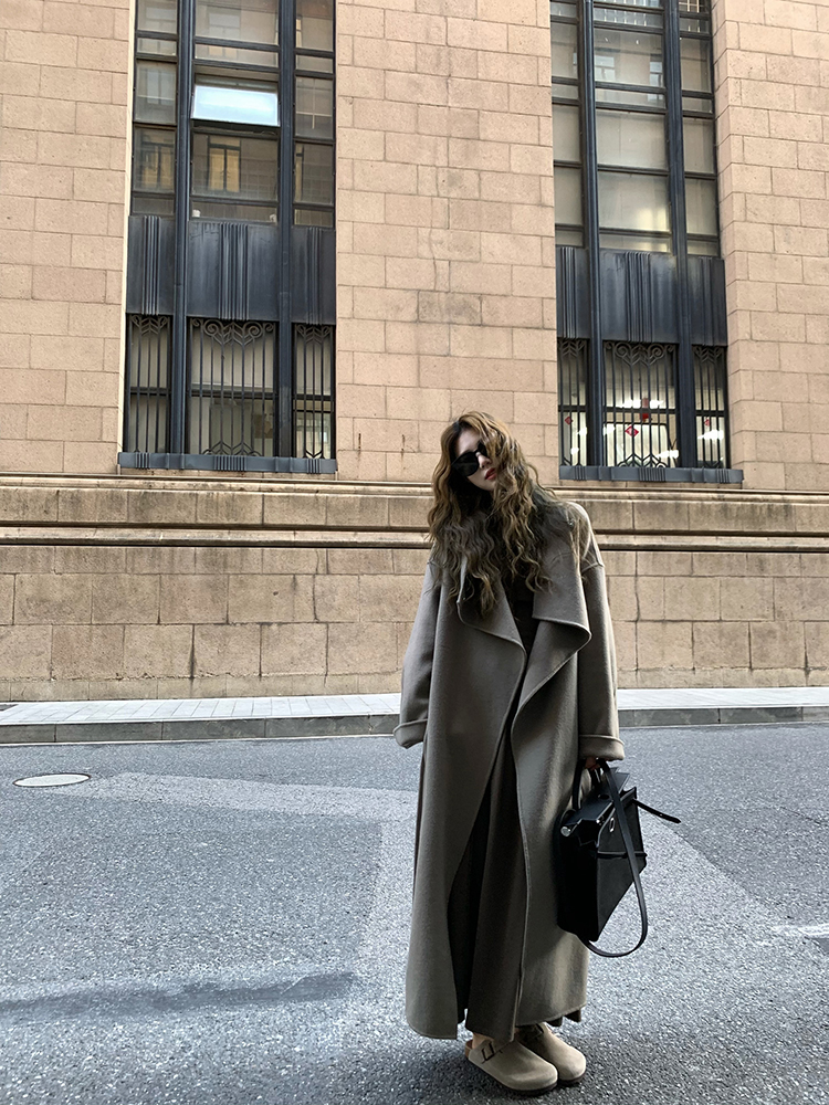 Heavyweight Double-Sided Wool Coat for Women - Vintage-Inspired Manchester Style for Winter