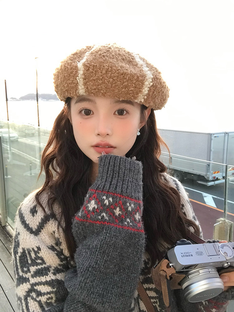 Japanese-Style Striped Beret 2024 - Plush Painter Hat for Small Faces, Big Heads, Y2K Aesthetic Fashion Accessory
