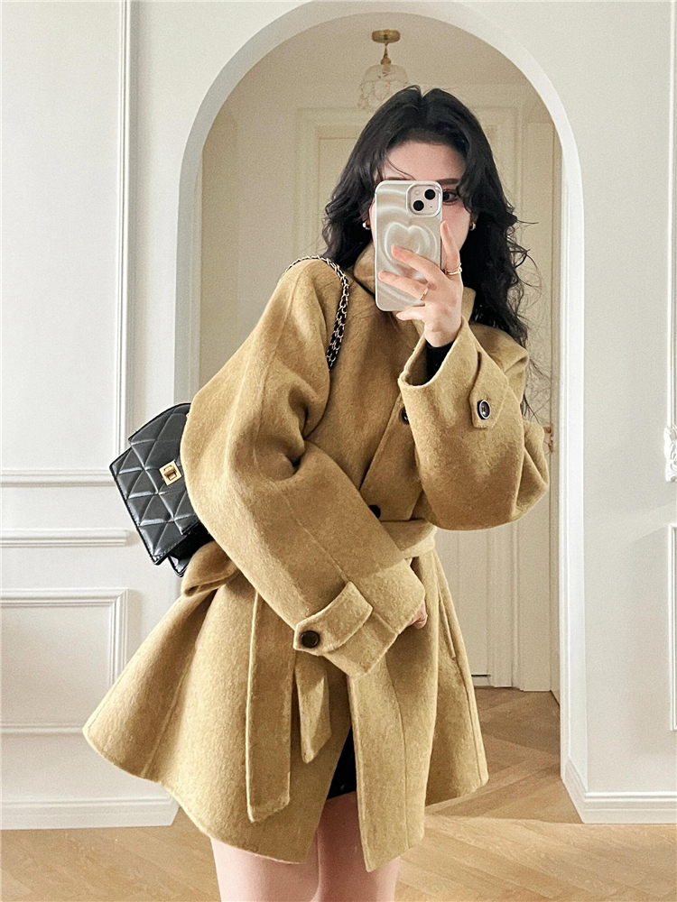 Khaki Stand-Collar Wool Coat for Women, Short Petite Fit, Autumn Winter Style, High-End Feel, Korean Fashion