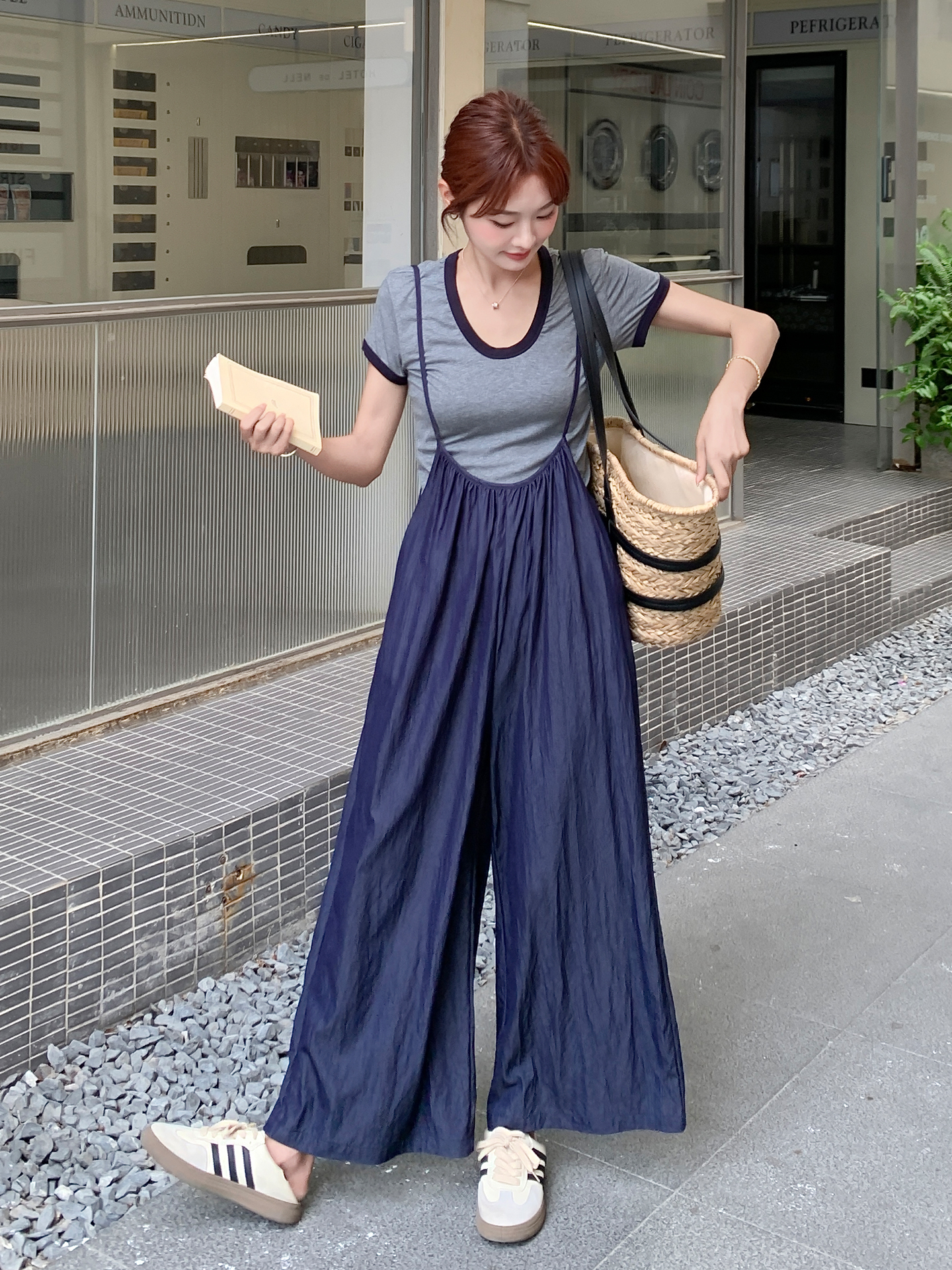 Korean Style 2025 Summer Women’s Round Neck Camisole & Wide-Leg Pants Set - Trendy Two-Piece Outfit for Effortless Chic Look