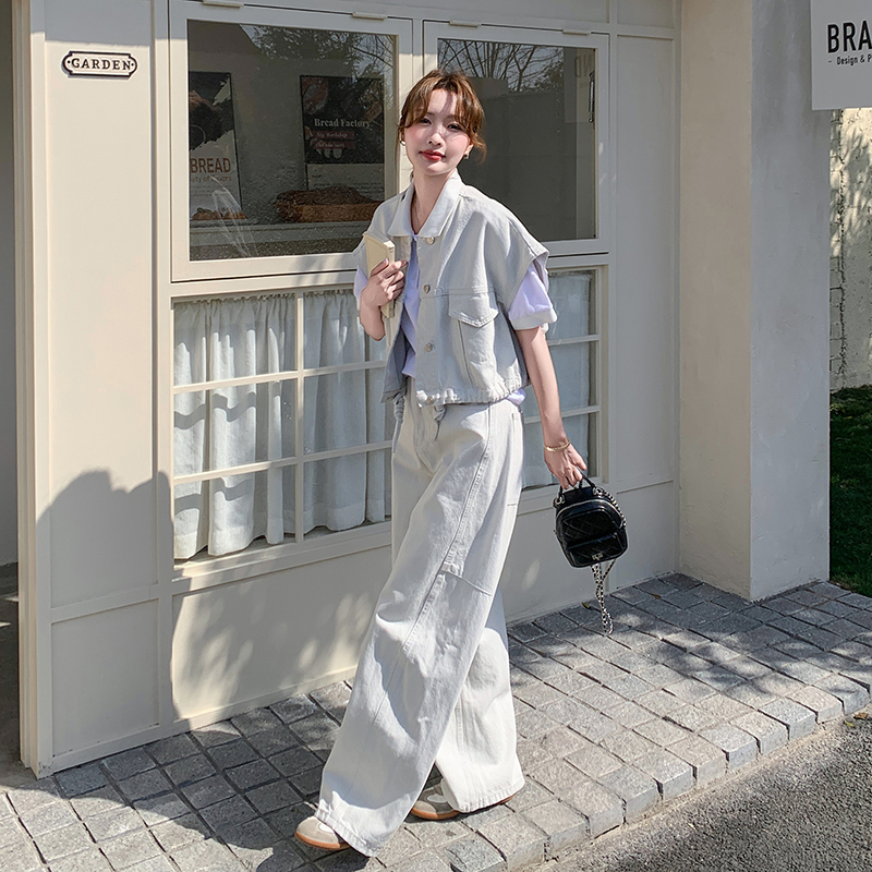 Korean-Style Casual Sun-Protective Vest and Slim-Fit Wide-Leg Pants Two-Piece Set for Women - Summer 2025 Fashion