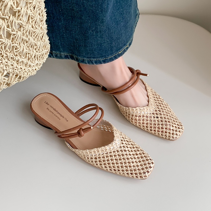 Korean-Style Chunky Heel Square-Toe Closed-Toe Sandals | Woven Straw Comfort for Spring/Summer 2025 Outdoor Slippers