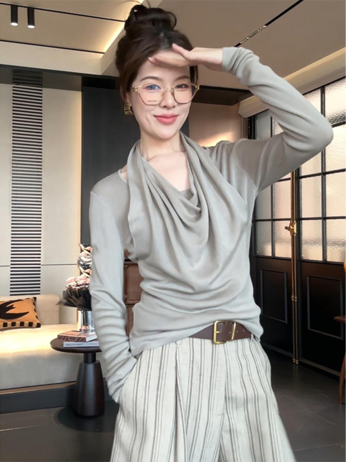 Korean Style Halter V-Neck Long Sleeve T-Shirt for Women - Unique Spring Fashion Top