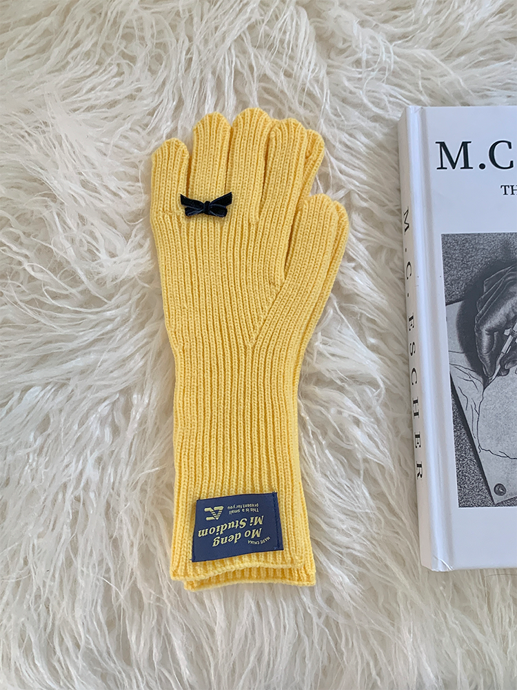 Korean Style Knitted Touch Screen Gloves for Women - Winter 2024 Bowknot Design, Warm Split Finger Fashion Accessories