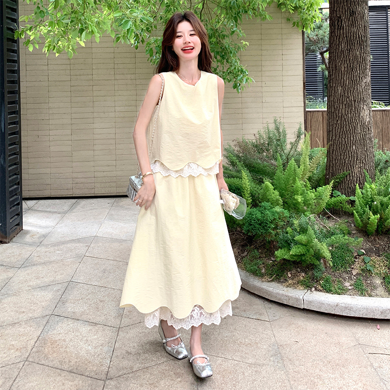 Light Yellow Artistic Lace Edge Two-Piece Skirt Set for Women - Summer 2025 Fashion, Trendy and Stylish Outfit