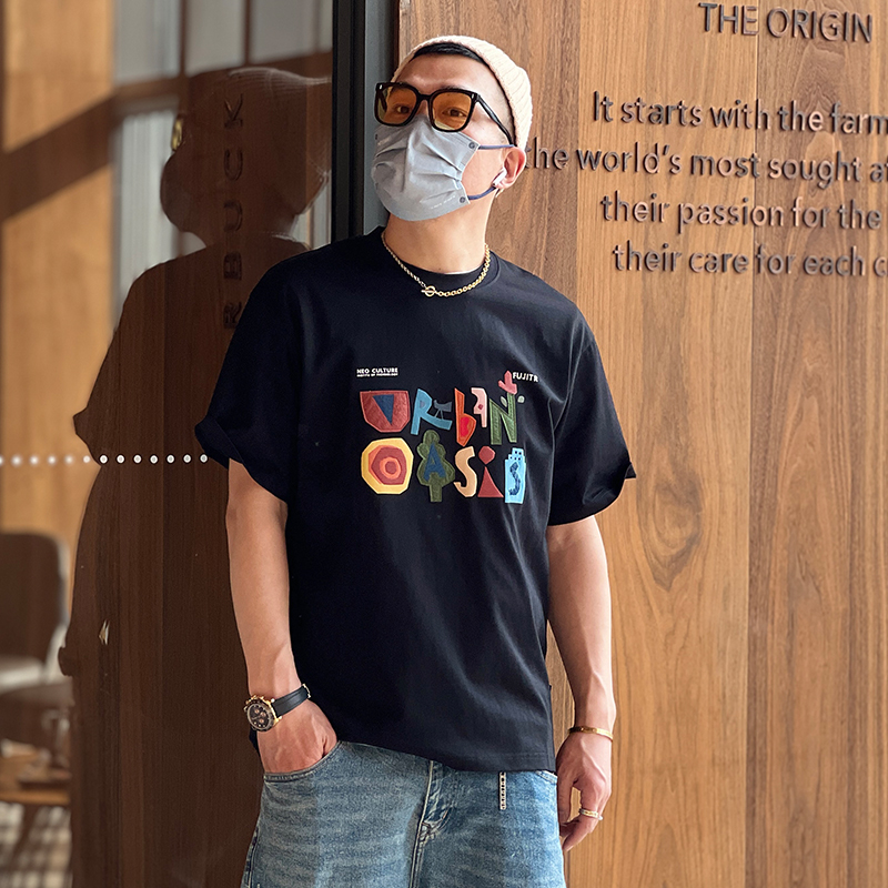 Men's Retro Patch Design Short-Sleeve T-Shirt - Loose Fit Round Neck Cotton Tee for Summer, Ins Style, Y2K Fashion