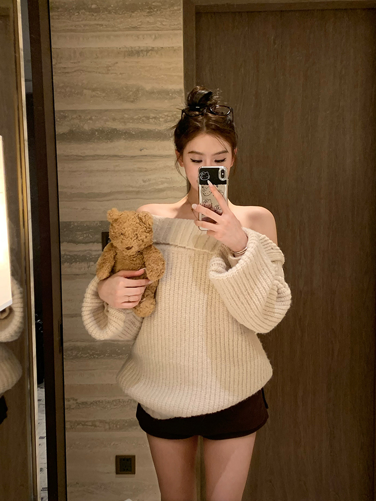 One-Shoulder Knit Sweater for Women, Slim Fit Loose Top, Autumn-Winter Korean Style, Cozy Casual Fashion