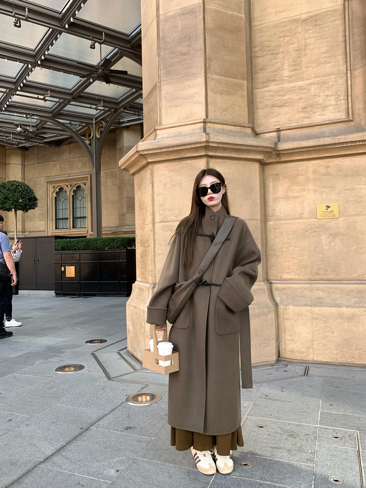 Oversized Structured Wool Toggle Coat for Women - Double-Faced Winter Outerwear, Chic 90s Inspired London Style