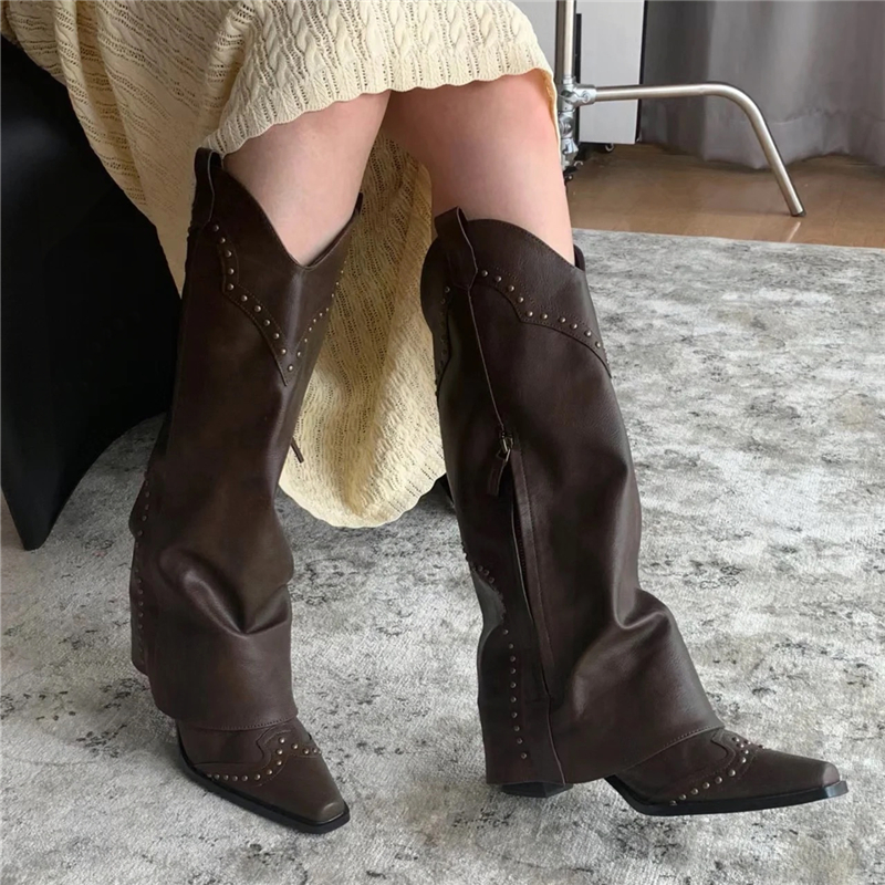 Retro Brown Studded Ankle Boots for Women - V-Shaped Chunky Heels, Slimming Western Cowboy Style, Autumn 2023 Fashion