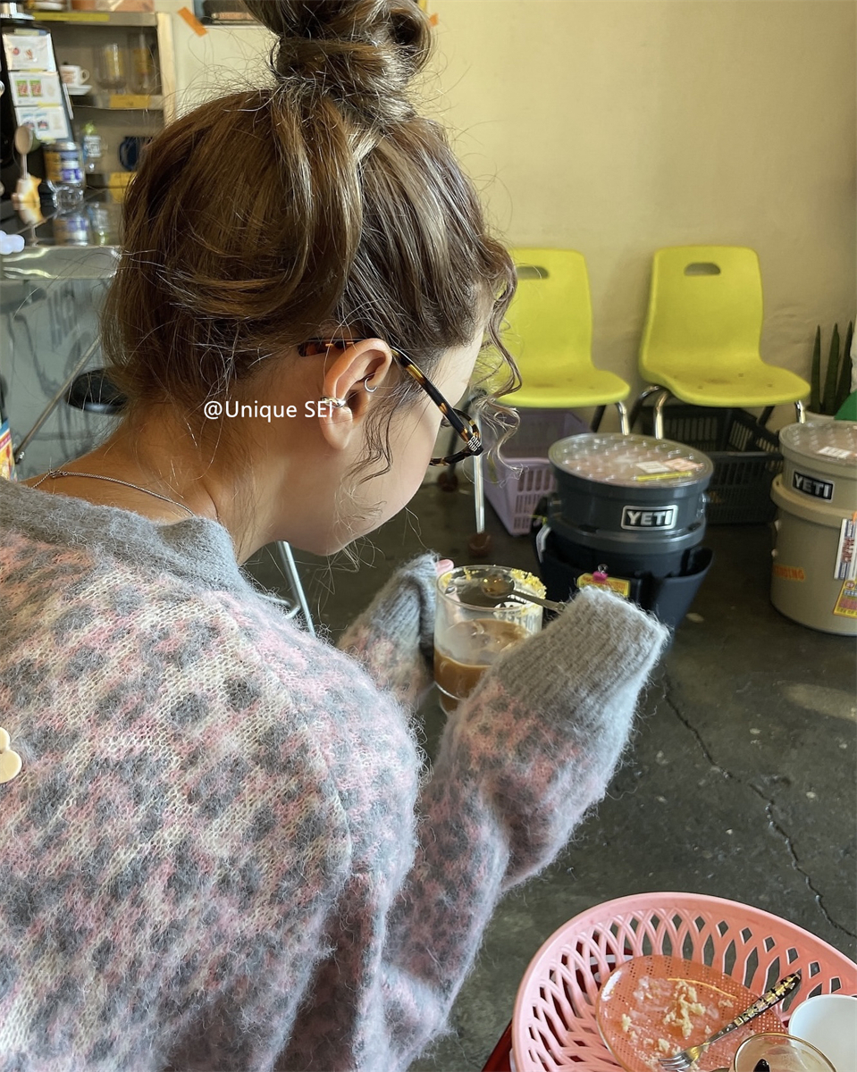 Retro Leopard Print V-Neck Mohair Cardigan Sweater for Women - Casual Loose Fit Autumn Winter Knitwear