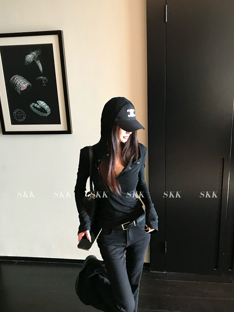 Ruffled Hooded Long Sleeve Base Layer Top for Women in Heat Release Tencel Acetate - Slim Fit, Trendy Layering Essential