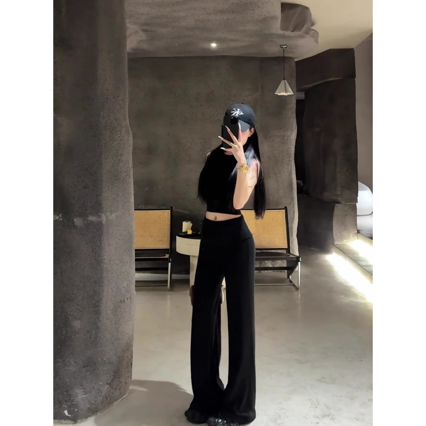 Slim-Fit Black Sleeveless Top and Wide-Leg Long Pants Set for Women - Summer Leisure Sports Suit