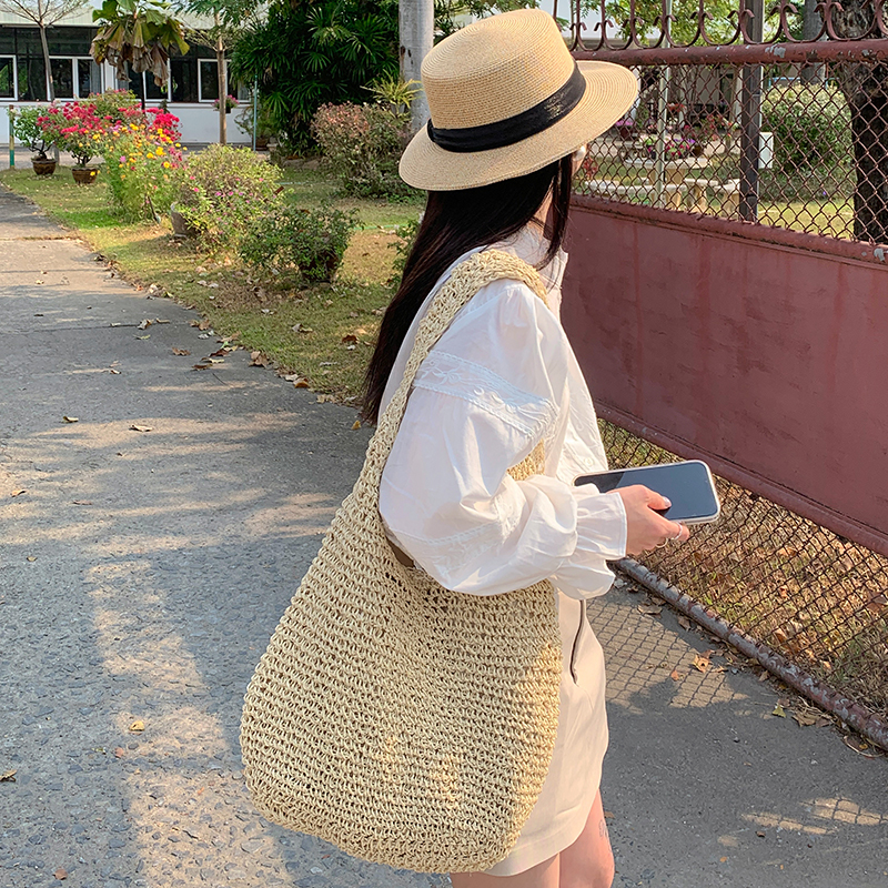 Straw Woven Shoulder Bag for Women - Handmade Summer Casual Tote, Large Capacity, Versatile 2024 Style