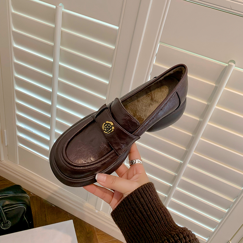 Super Soft Camellia Flower Chunky Heel Loafers for Women - Thick-Soled, Round-Toe Genuine Leather Shoes, Y2K Style