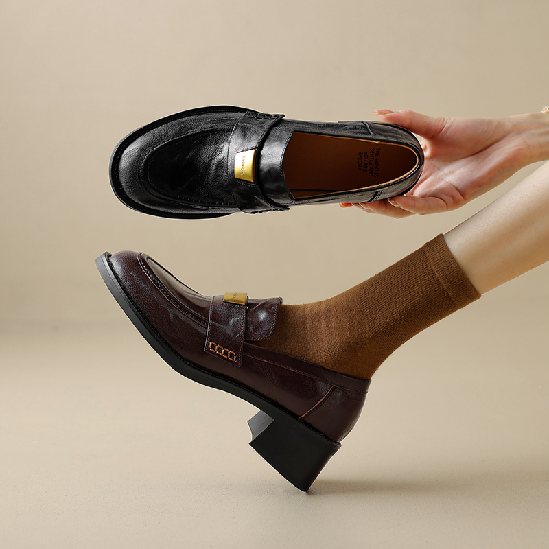Versatile Chunky-Heeled Loafers for Women - Soft Lambskin Round-Toe Single Shoes with Metal Buckle - Fashionable Small Leather Footwear