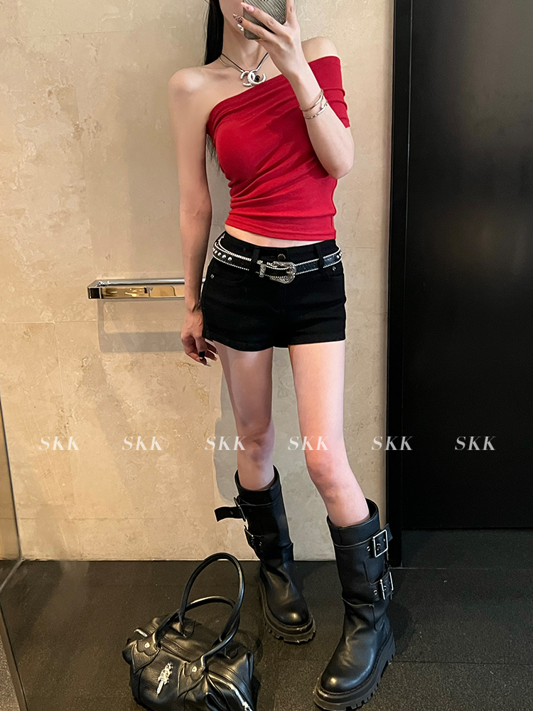 Versatile Silver Studded Narrow Decorative Belt - Y2K Inspired Fashion Accessory for Stylish Outfits