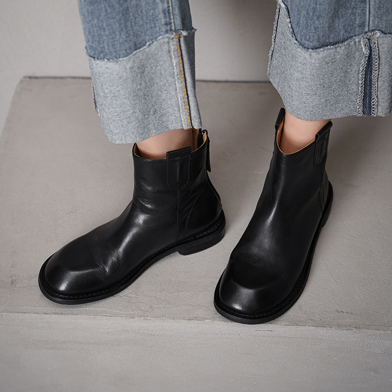 Vintage Distressed Chelsea Boots for Women, Water-Washed Cowhide, Chunky Heel, British Style, Round Toe Ankle Boots