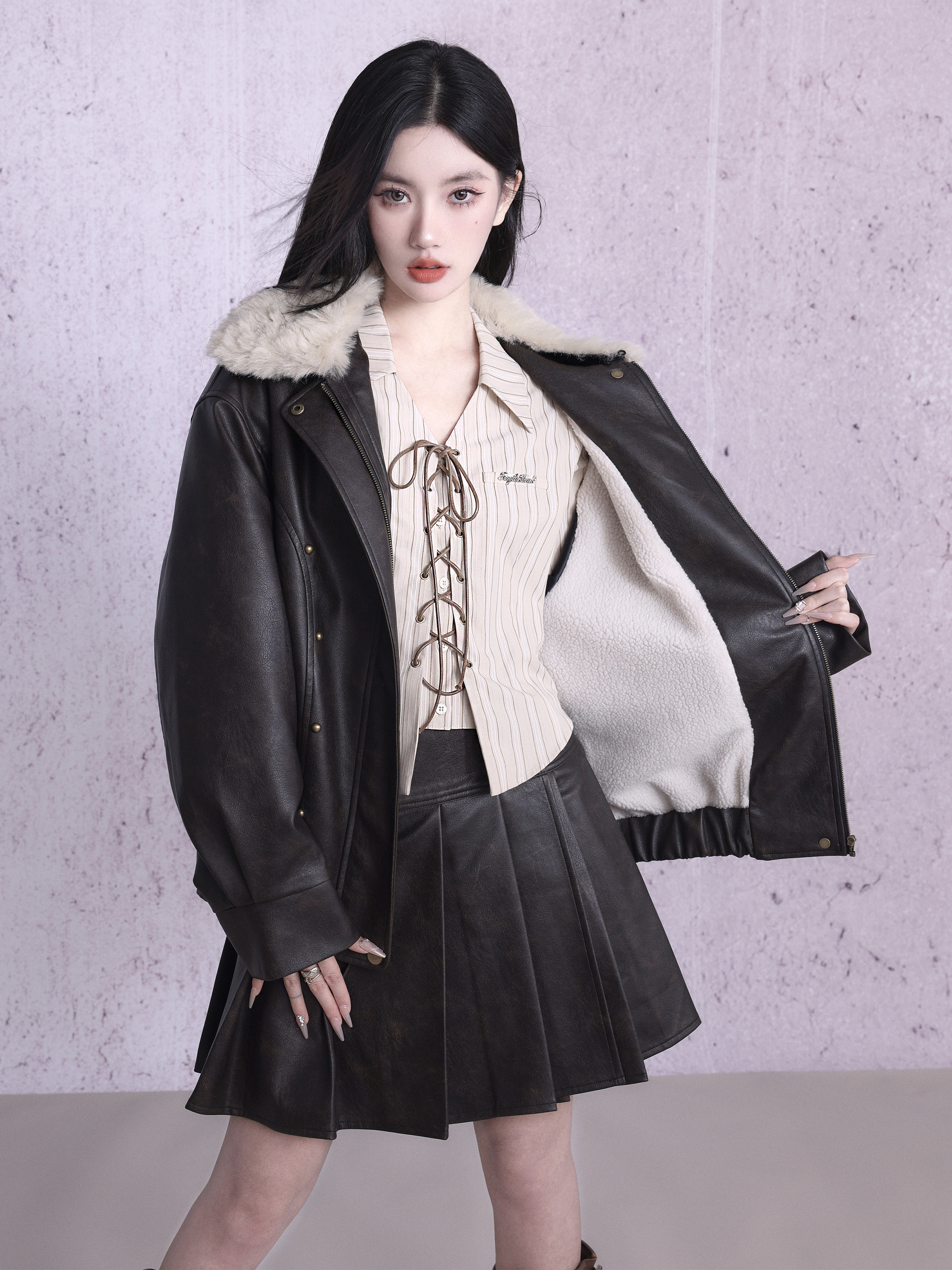 Vintage Distressed Fleece Lined Leather Jacket for Women - Double Warmth, 90s Inspired, Casual Chic, Perfect for Fall and Winter