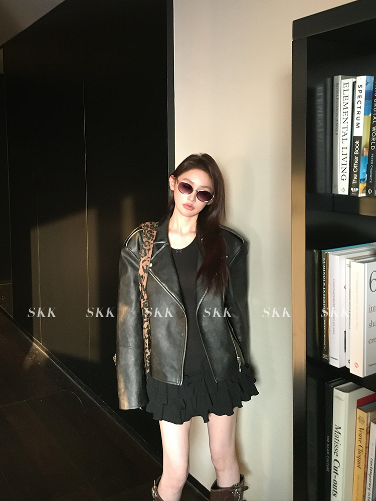 Vintage Hippie High-Quality Leather Jacket for Women, Stylish Spring Motorcycle Coat, Boho Chic Fashion Outerwear