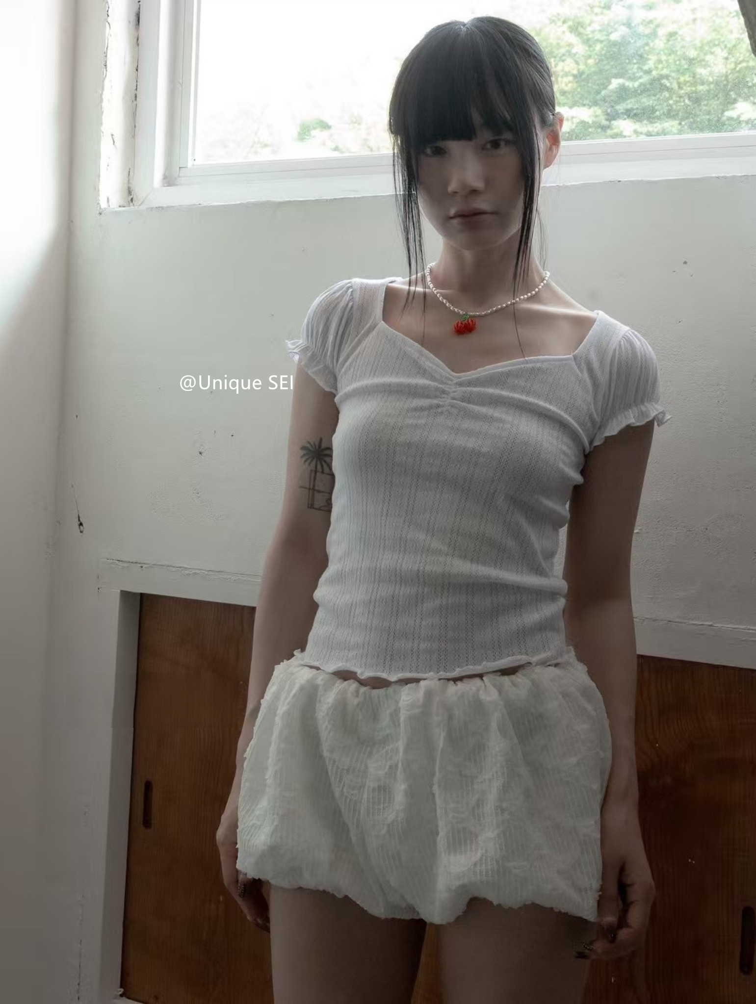 Vintage Summer Girl Lace Splicing V-Neck Short Sleeve T-Shirt - Unique Basic Versatile Style for Y2K and Korean Fashion Enthusiasts