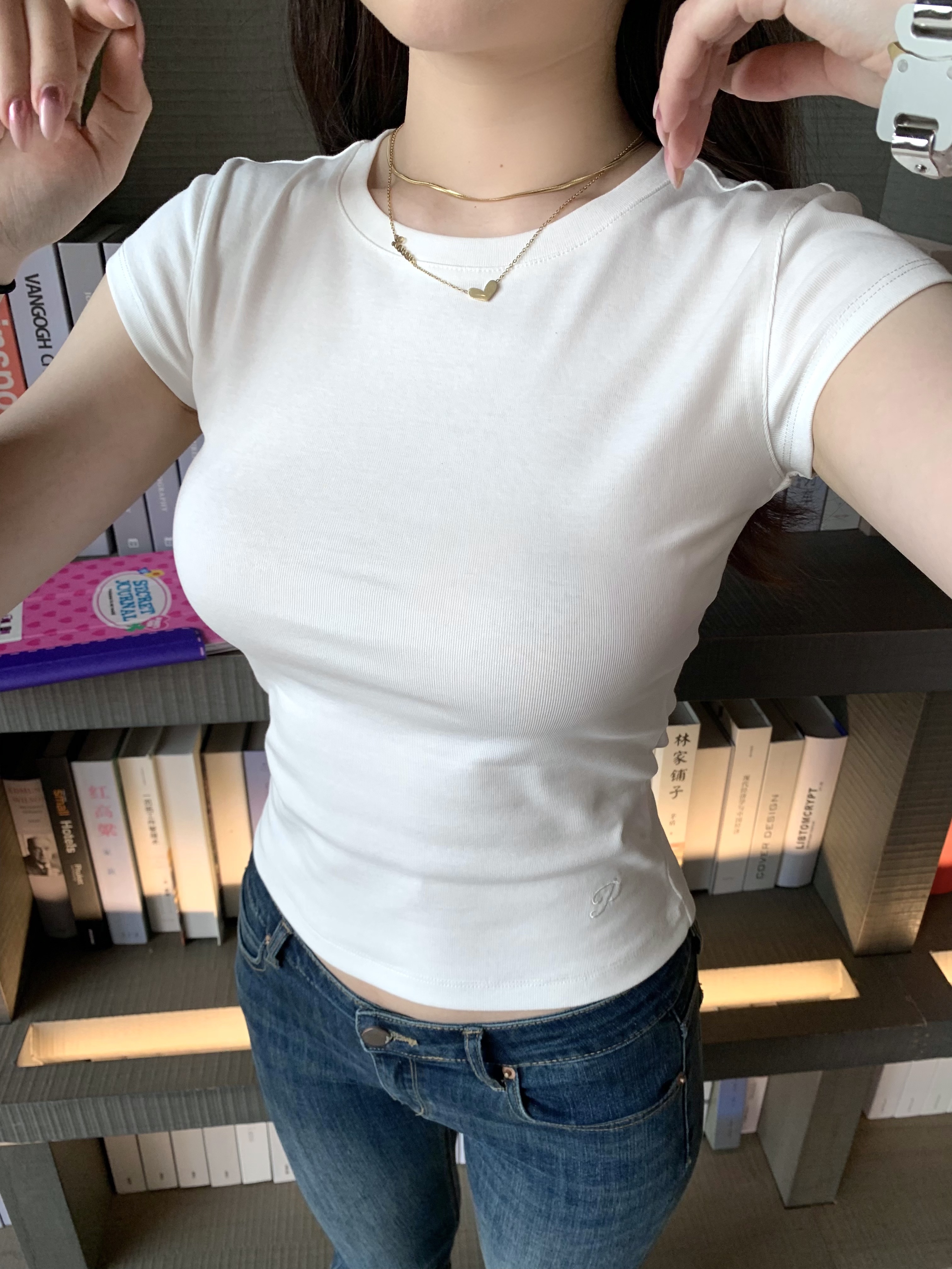 Waist-Cinching Straight Shoulder T-Shirt - Smooth, Breathable Fabric in 4 Colors - Trendy Casual Style for Everyday Wear