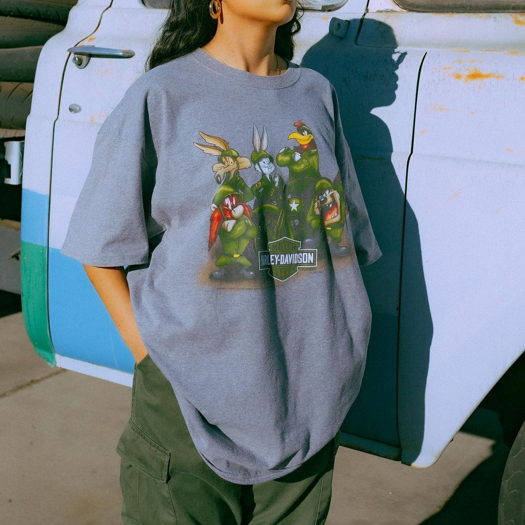 Women's Oversized American Retro Vintage T-Shirt - Trendy Loose Short Sleeve Top for Summer - European and American Style