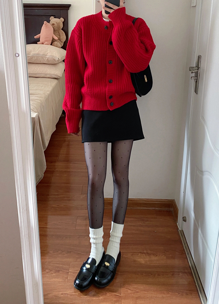 Women's Red Round Neck Knitted Cardigan - Soft Short Sweater Coat for Autumn and Winter, High-End Lazy Style