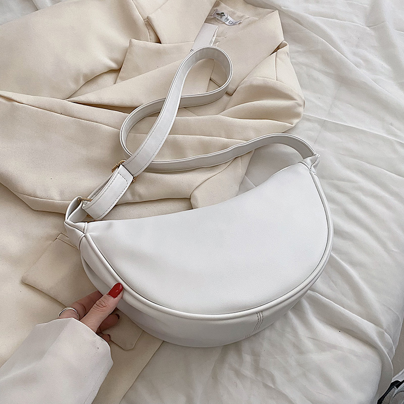 Women's Small Crossbody Bag - High-End Underarm Shoulder Bag for Spring/Summer 2025 - Versatile Niche Fashion Accessory